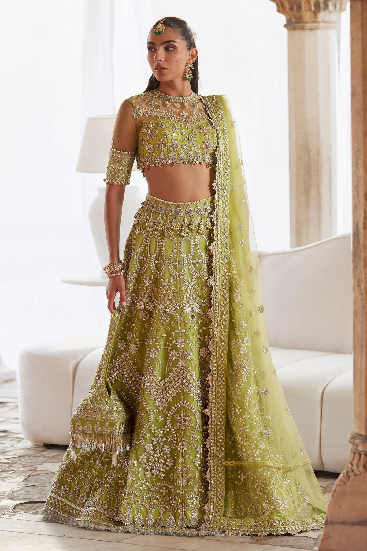 NOORE SITARA (ZC25-01)