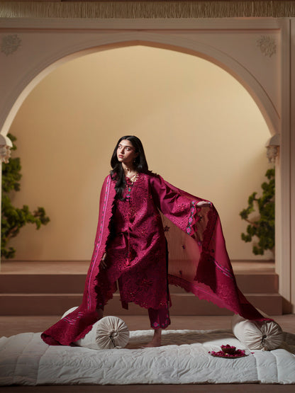 D-113-B | 3 PC Luxury Lawn