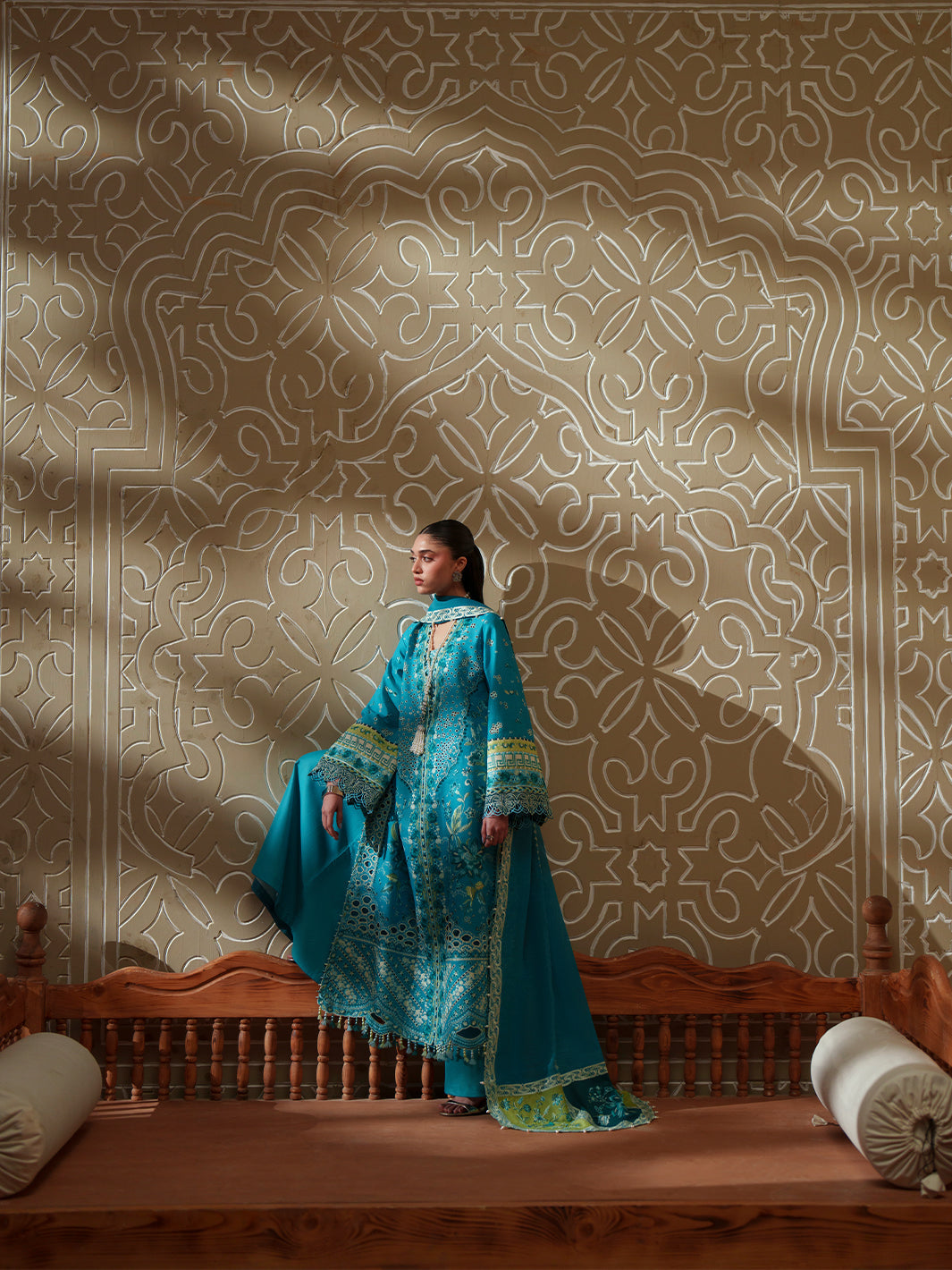 D-116-B | 3 PC Luxury Lawn