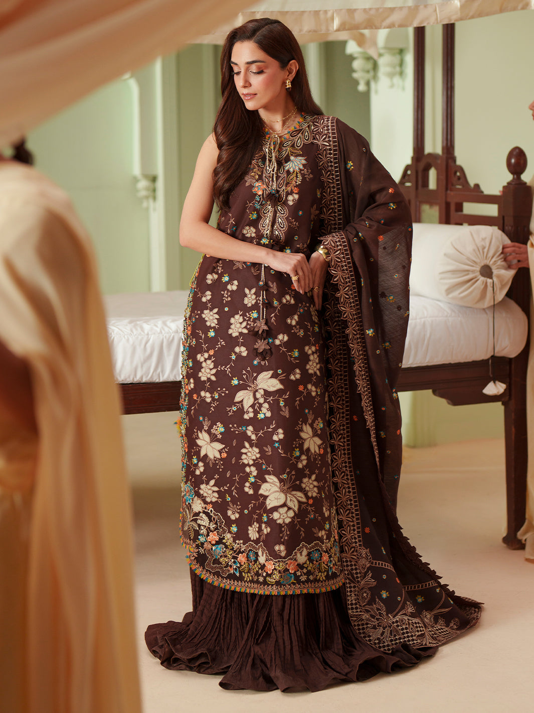 D-117-B | 3 PC Luxury Lawn