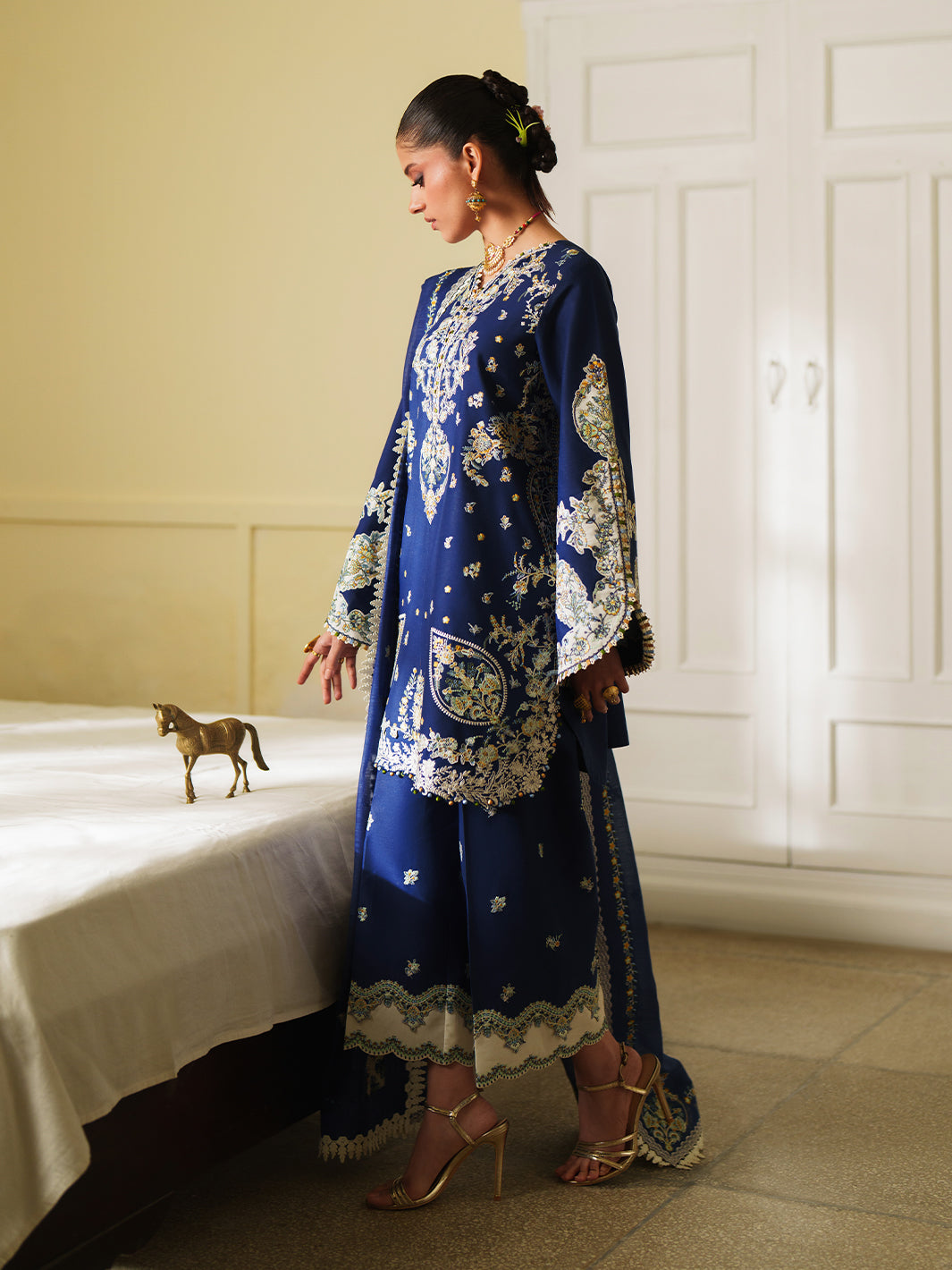 175-B | 3 PC Lawn Stitched