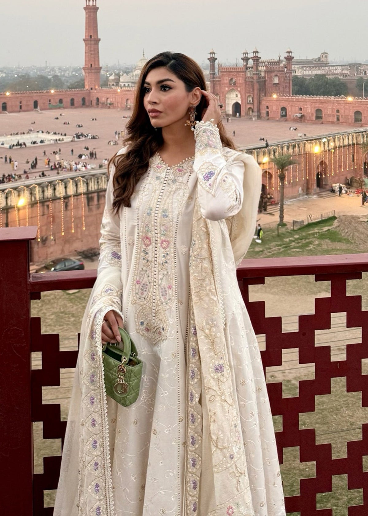 Noor