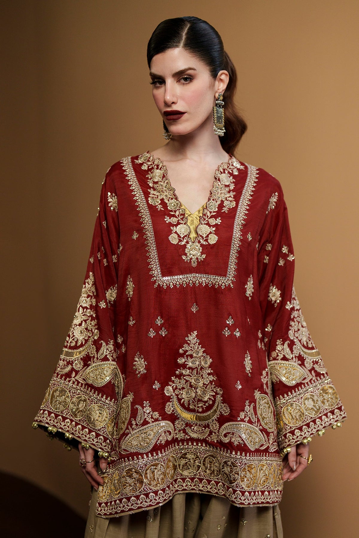 EMBROIDERED SUIT (E1219/104/304)
