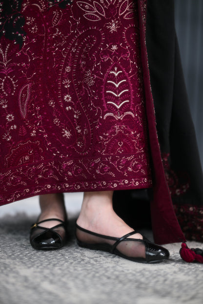 SOON - BLACK AND MAROON LUXURY EMBROIDERED KARANDI 3PCS SET (NEL-26643)