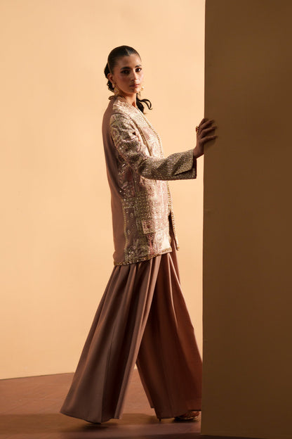 EMBROIDERED SUIT (E1148/104/806)