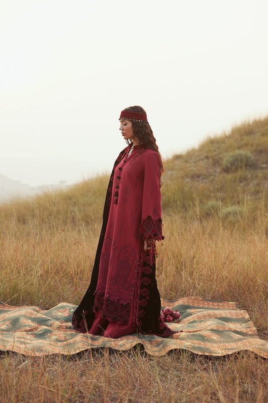 NAZNEEN-SRW25-04